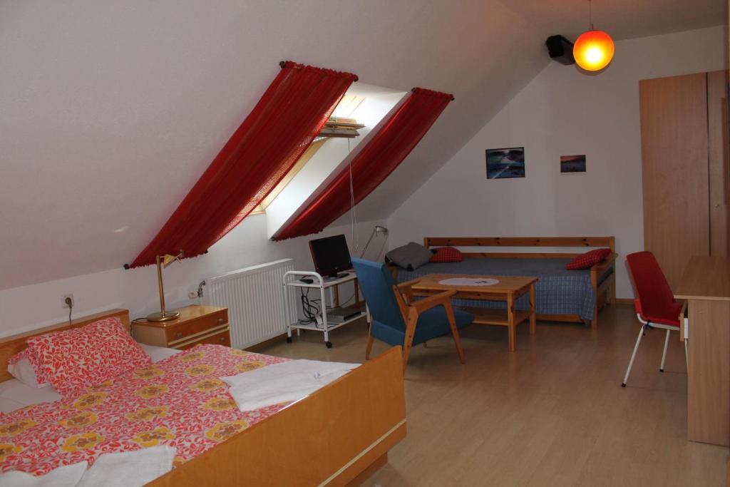 Apartmán Haus Linda Barnkopf Pokoj fotografie